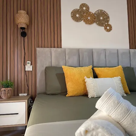Bright Escape Lungomare Apartamento *
